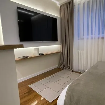 Apartment Luka Luxury