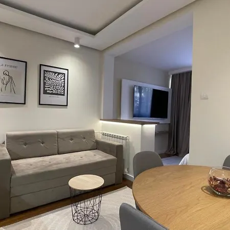 Luka Luxury Belgrád